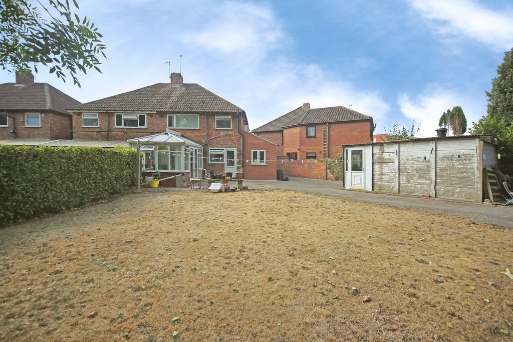 Property photo 2 of 24 Pbox-Img.Jpg