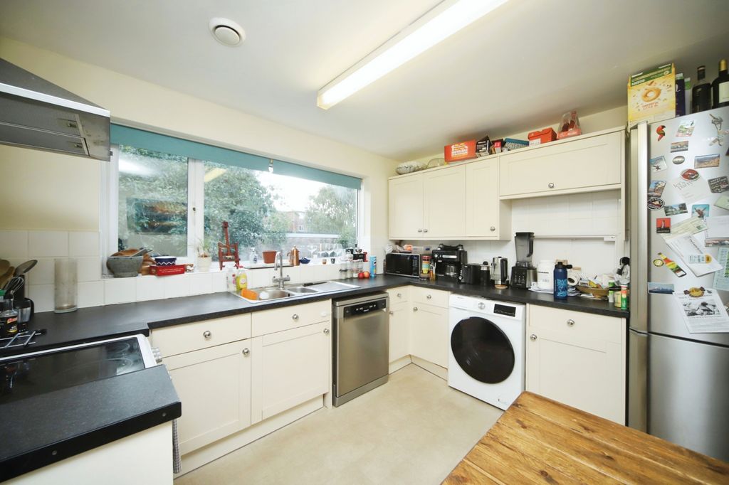 Property photo 2 of 17 Photography