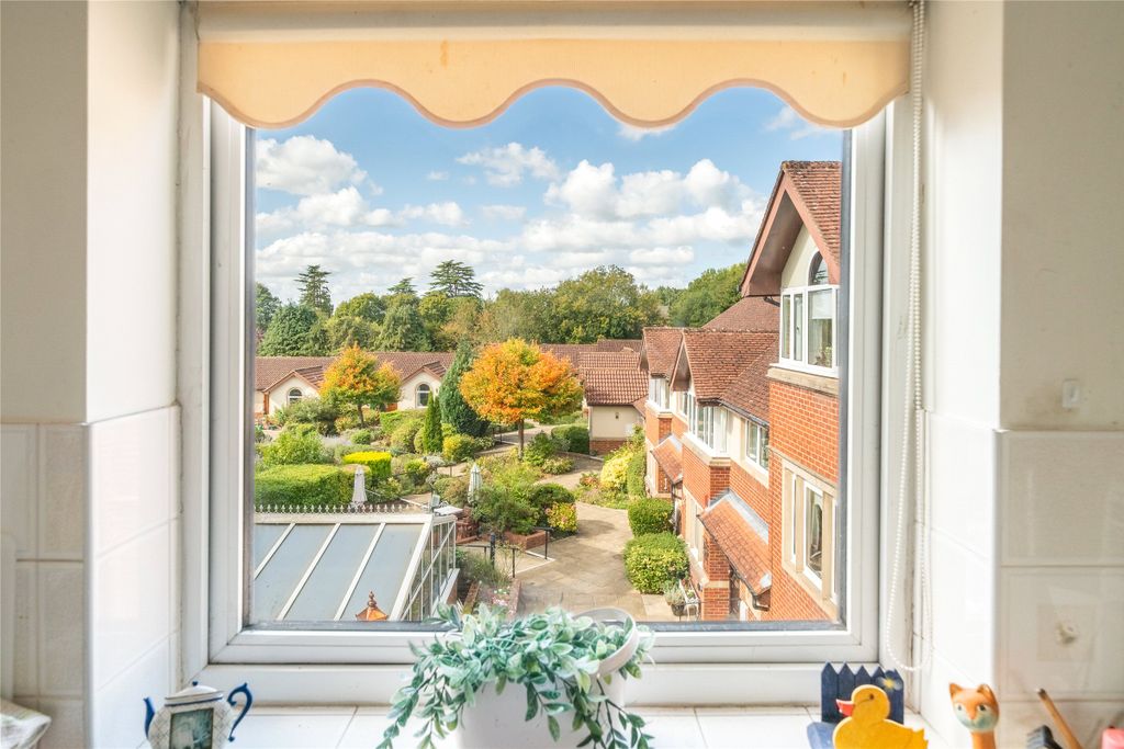 Property photo 3 of 12 Picture No. 08