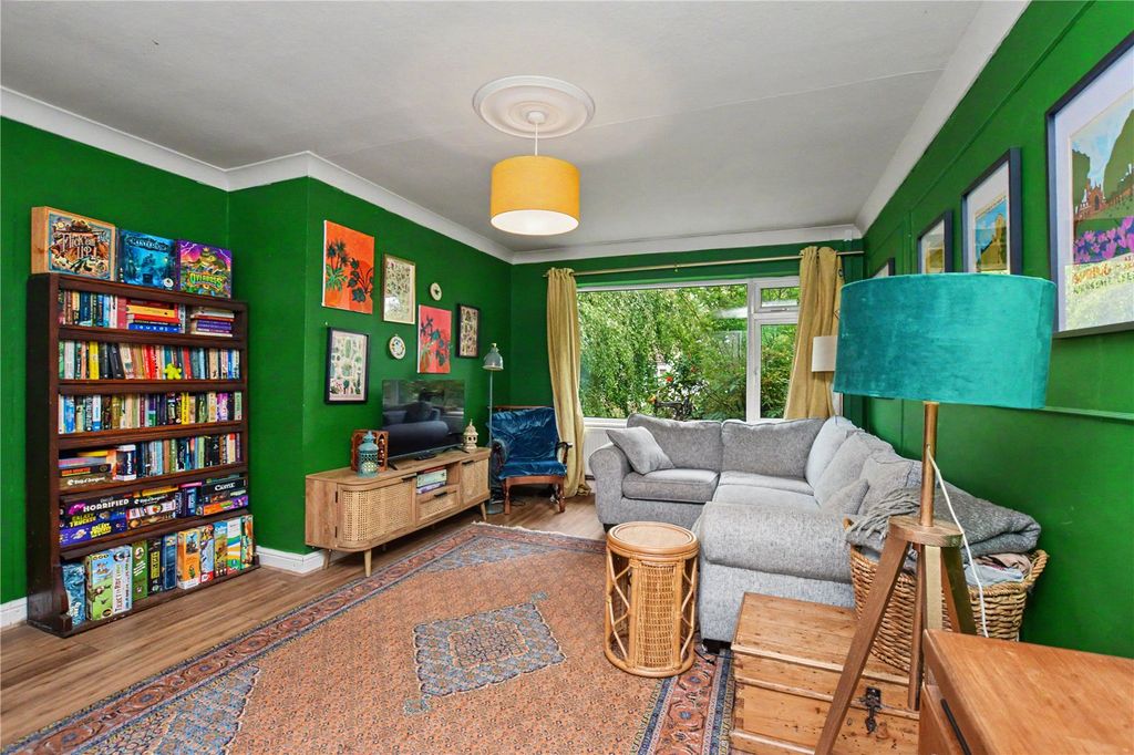 Property photo 2 of 22 Picture No. 05