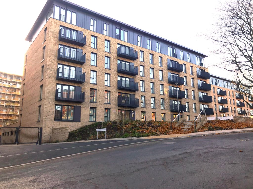 Property photo 3 of 6 Exterior