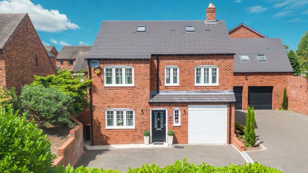 Property photo 1 of 34 4351924