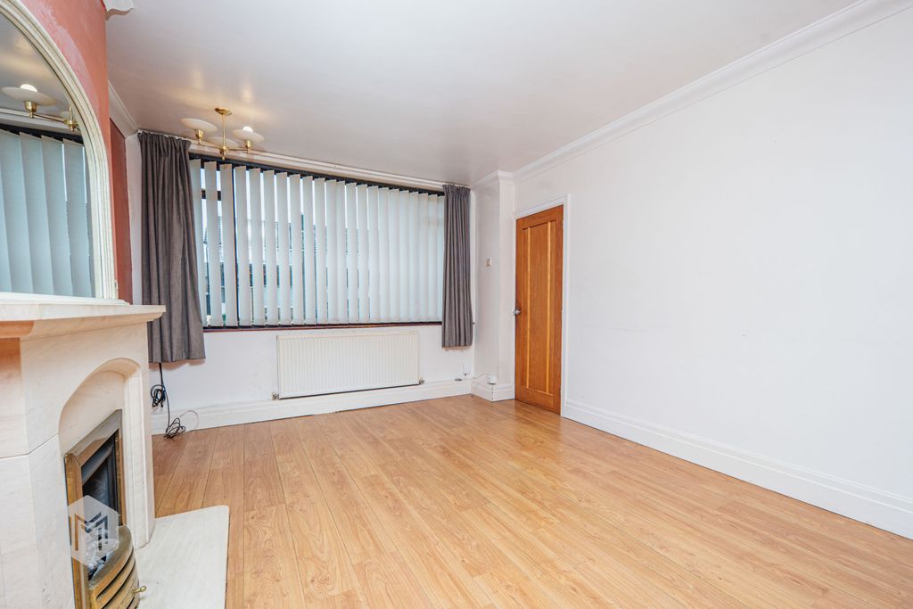 Property photo 2 of 14 Picture No. 13