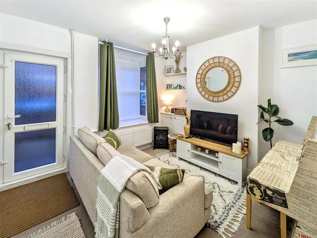 Property photo 2 of 25 Pxl_20260109_155433199.Jpg