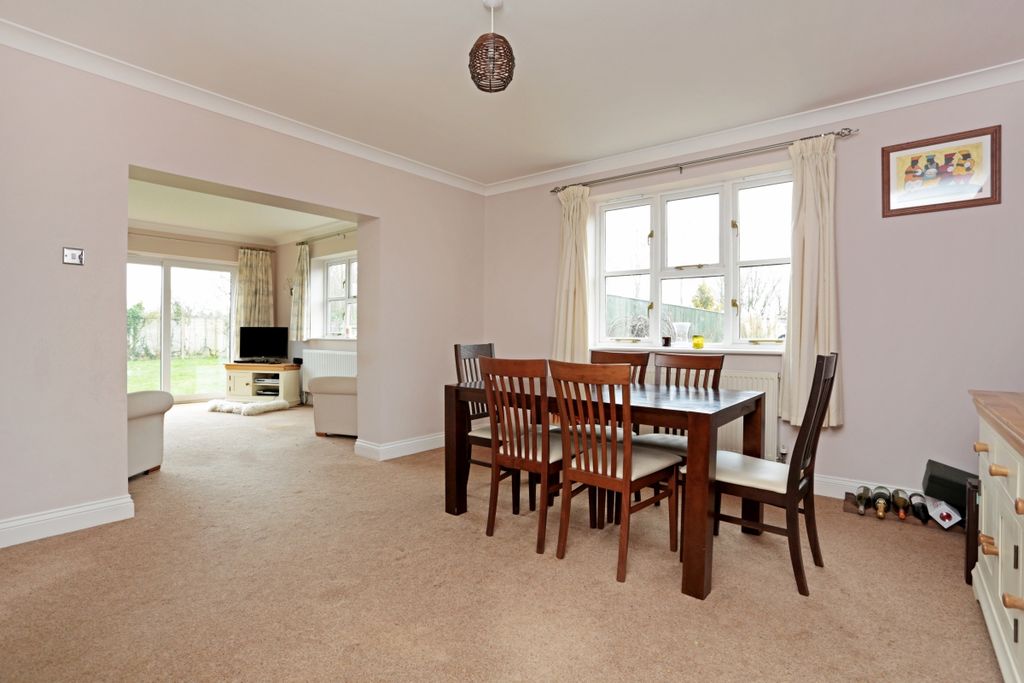 Property photo 3 of 10 Littledean 157928...