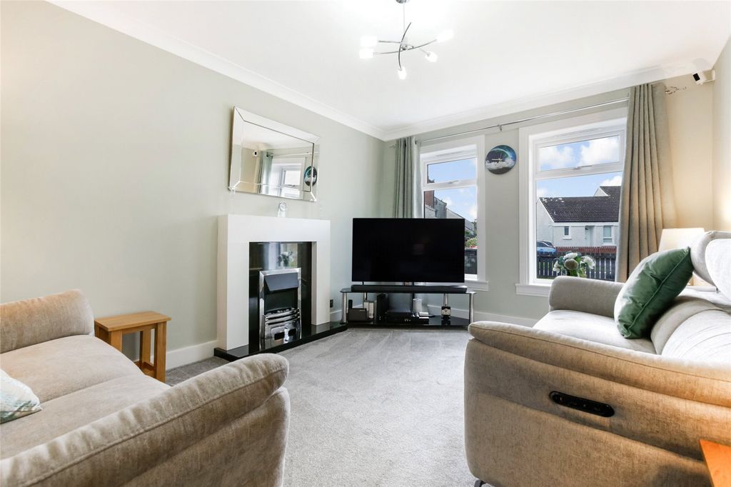 Property photo 2 of 18 Picture No. 03