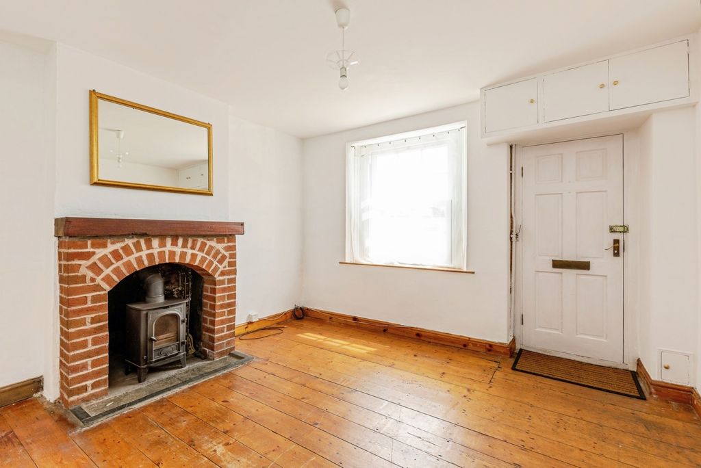 Property photo 2 of 13 Photo
