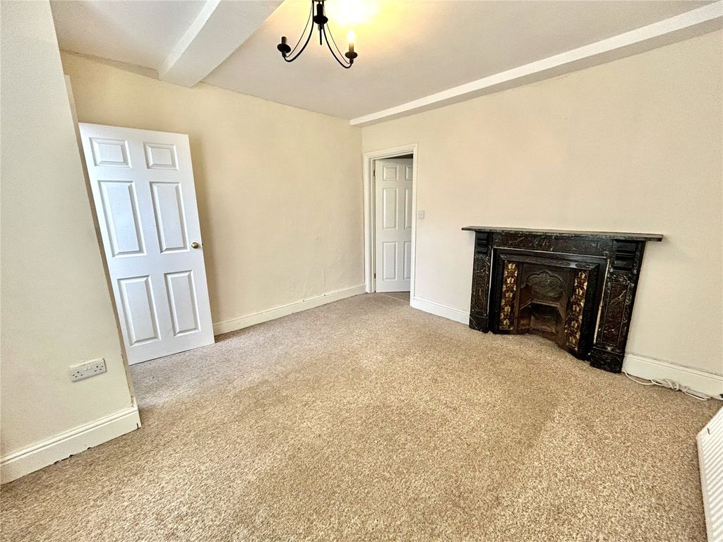 Property photo 2 of 9 Picture No. 01