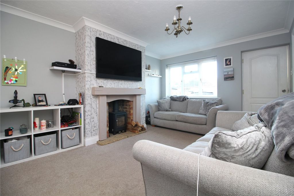 Property photo 2 of 12 Picture No. 02