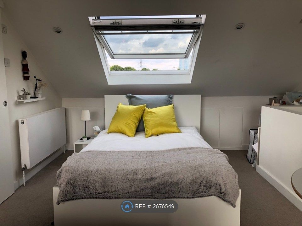 Property photo 3 of 11