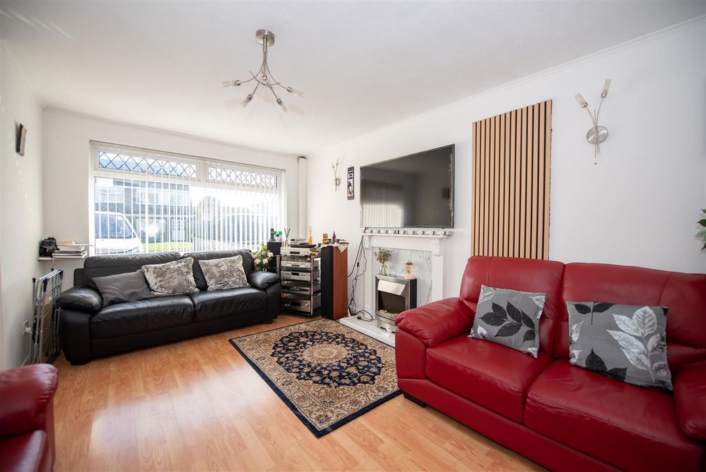 Property photo 2 of 9 Dsc_9025.Jpg