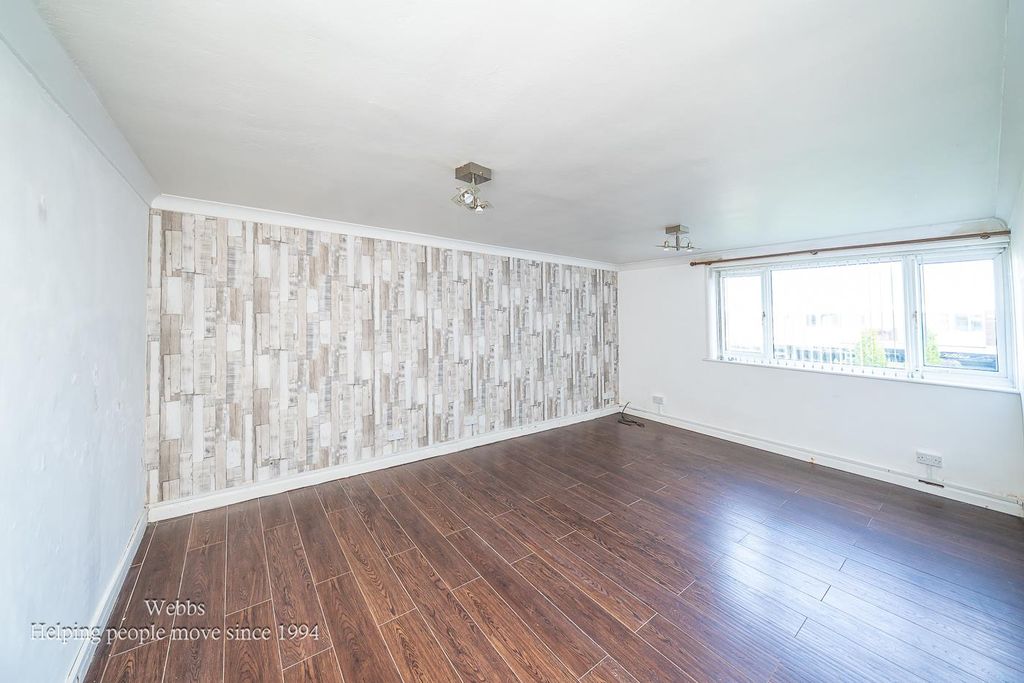 Property photo 2 of 14 Webbs-1.Jpg