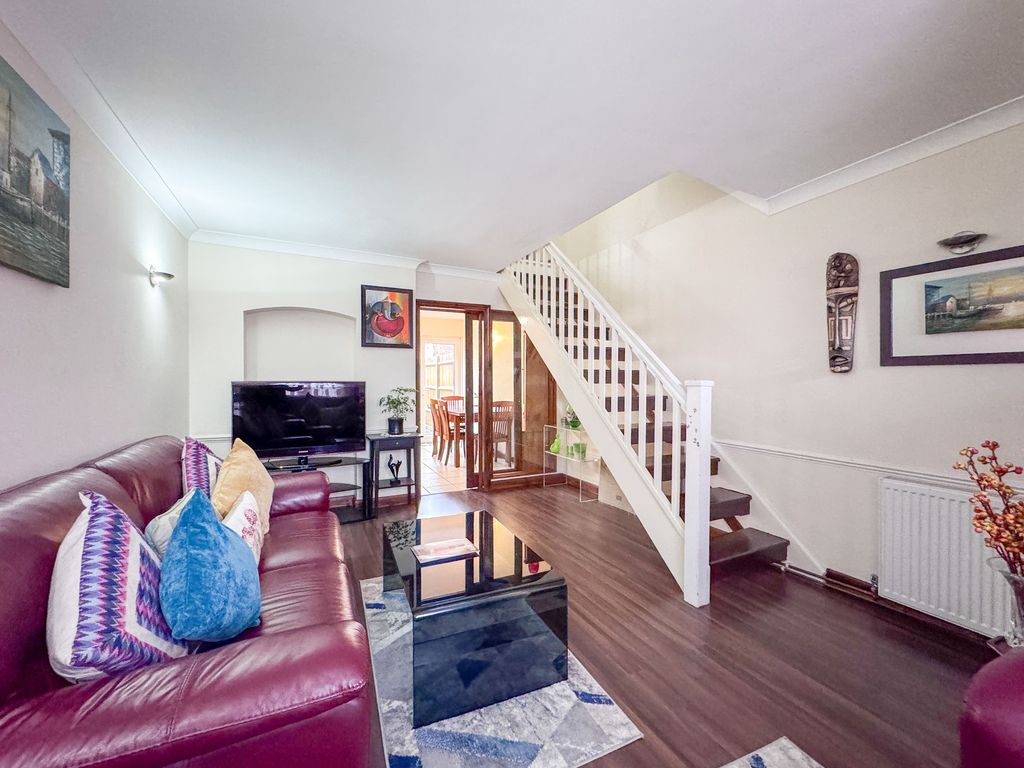 Property photo 2 of 13