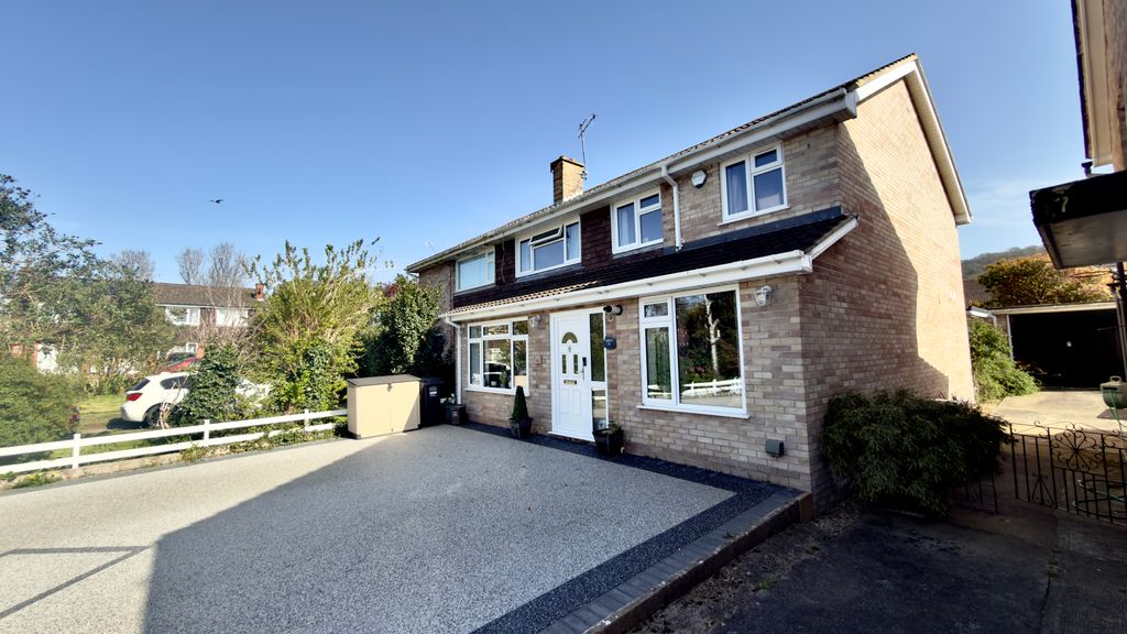 Property photo 1 of 24