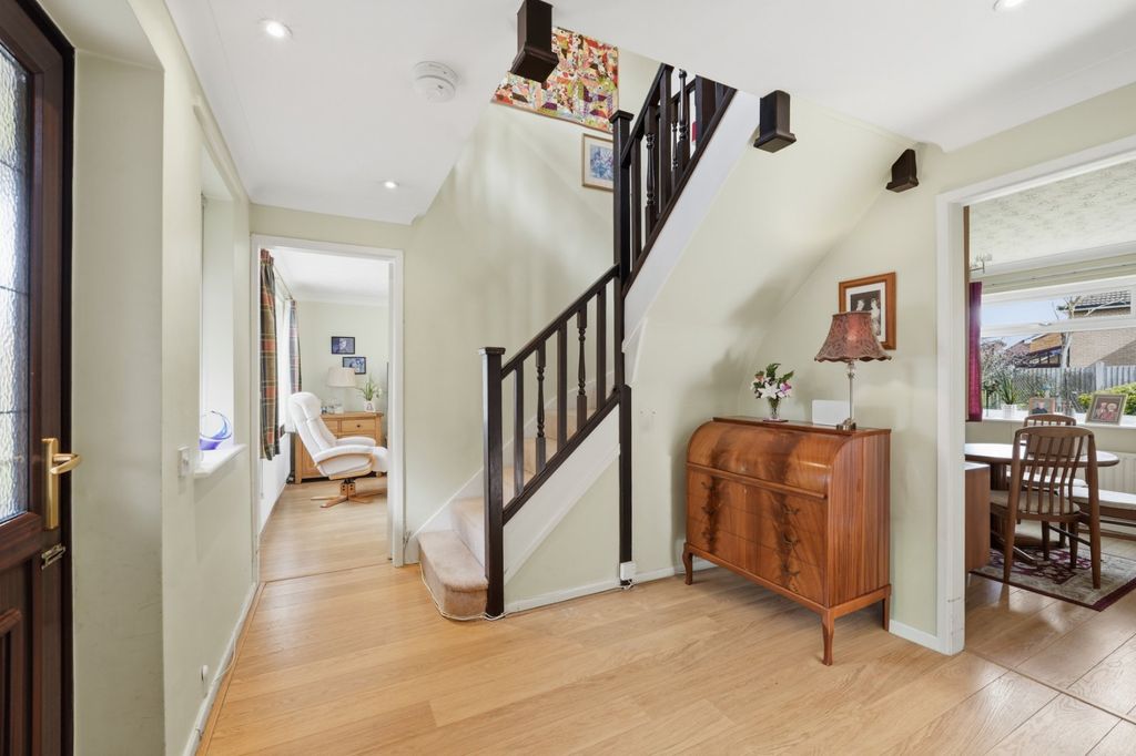 Property photo 2 of 20 Picture No. 01