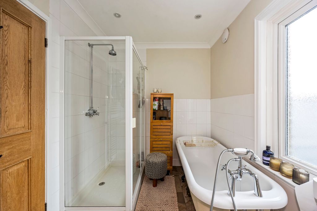 Additional image 27 of 5 bed semi-detached house for saleHaywards Road, Haywards Heath RH16
