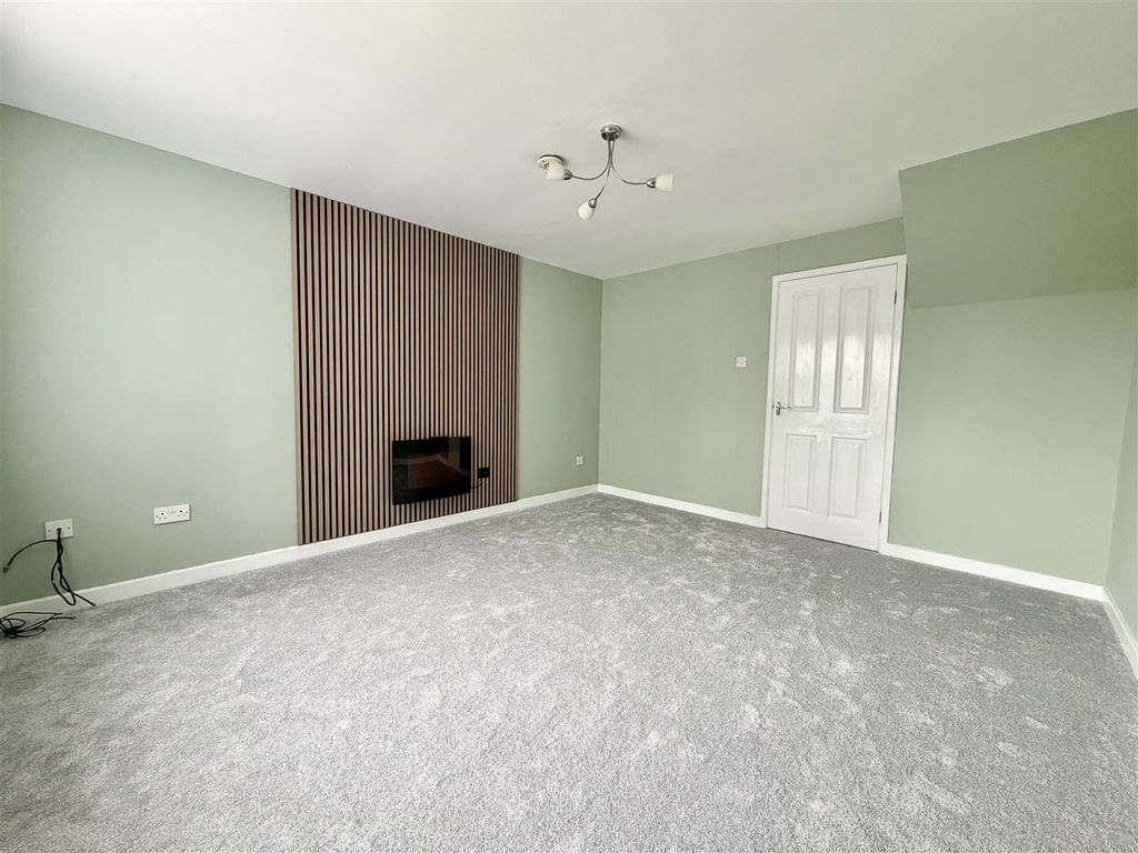 Property photo 3 of 9 Img_5973.Jpg