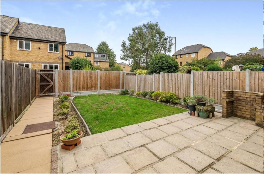 Property photo 2 of 24 Picture No. 04