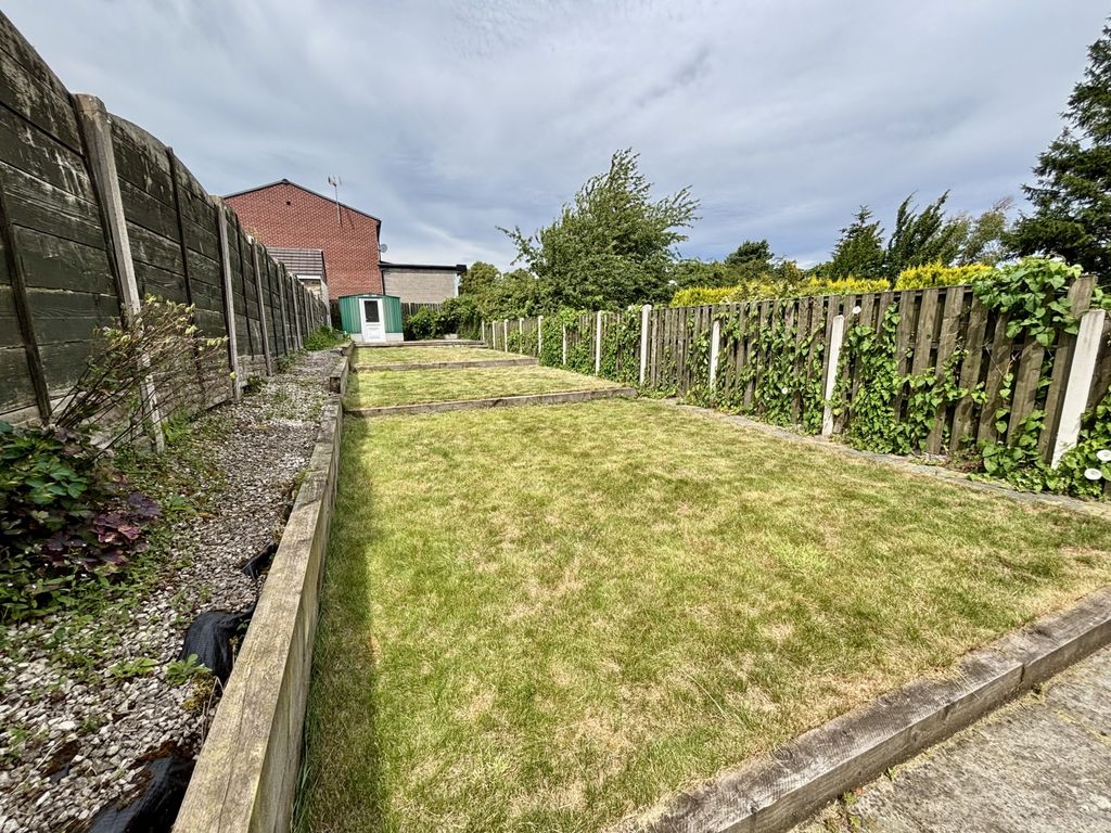 Property photo 3 of 13 Img_4152