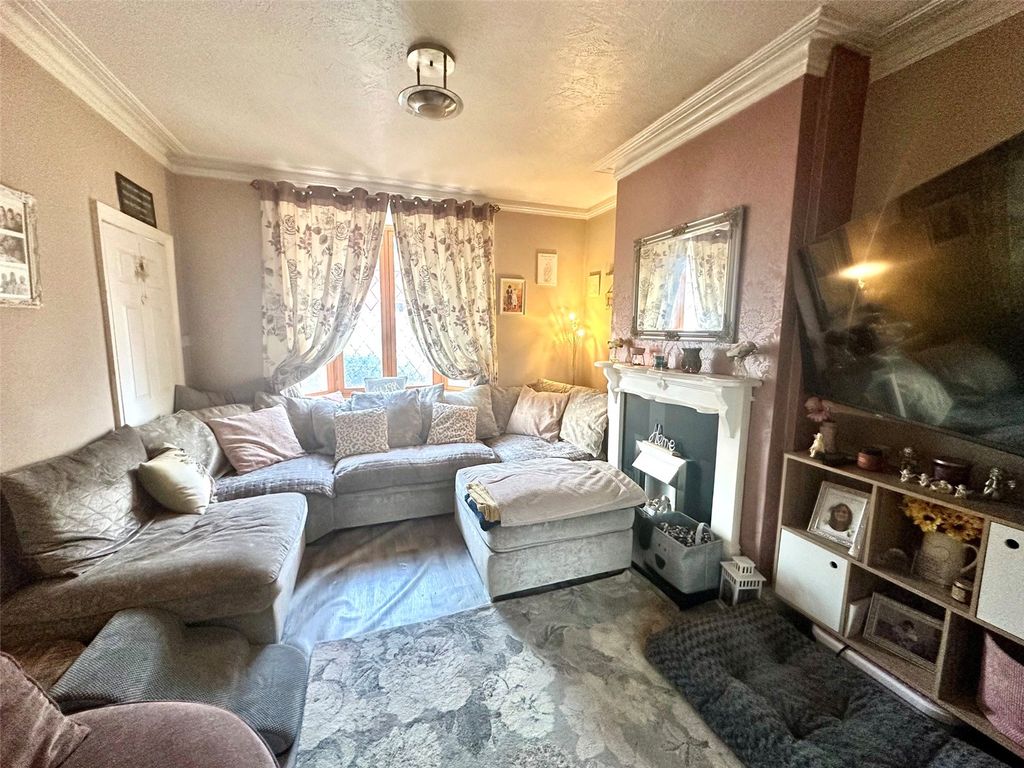 Property photo 2 of 12 Picture No. 07