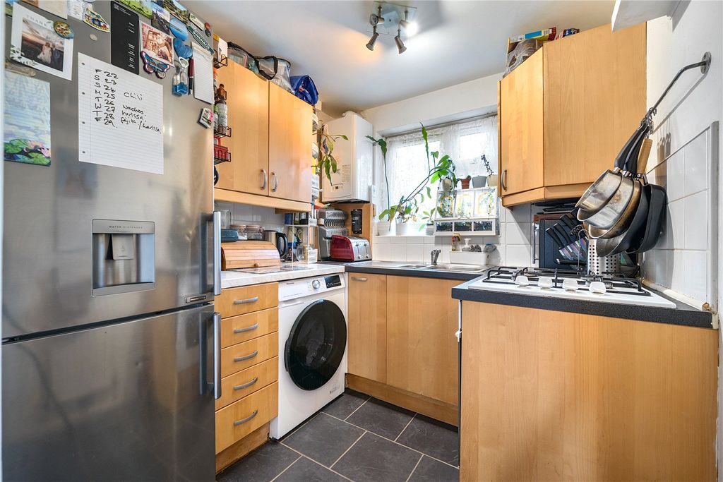 Property photo 3 of 15 Picture No. 13