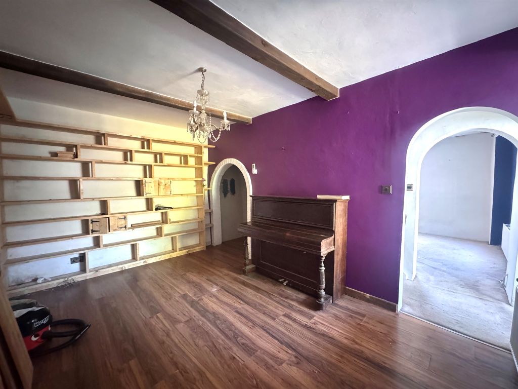 Property photo 3 of 15