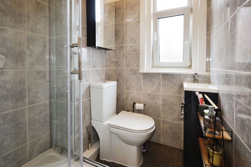 Property photo 3 of 7 Photo 2