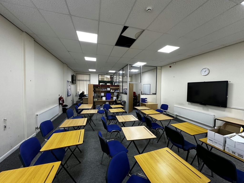 Property photo 2 of 7 Img_4739.Jpg