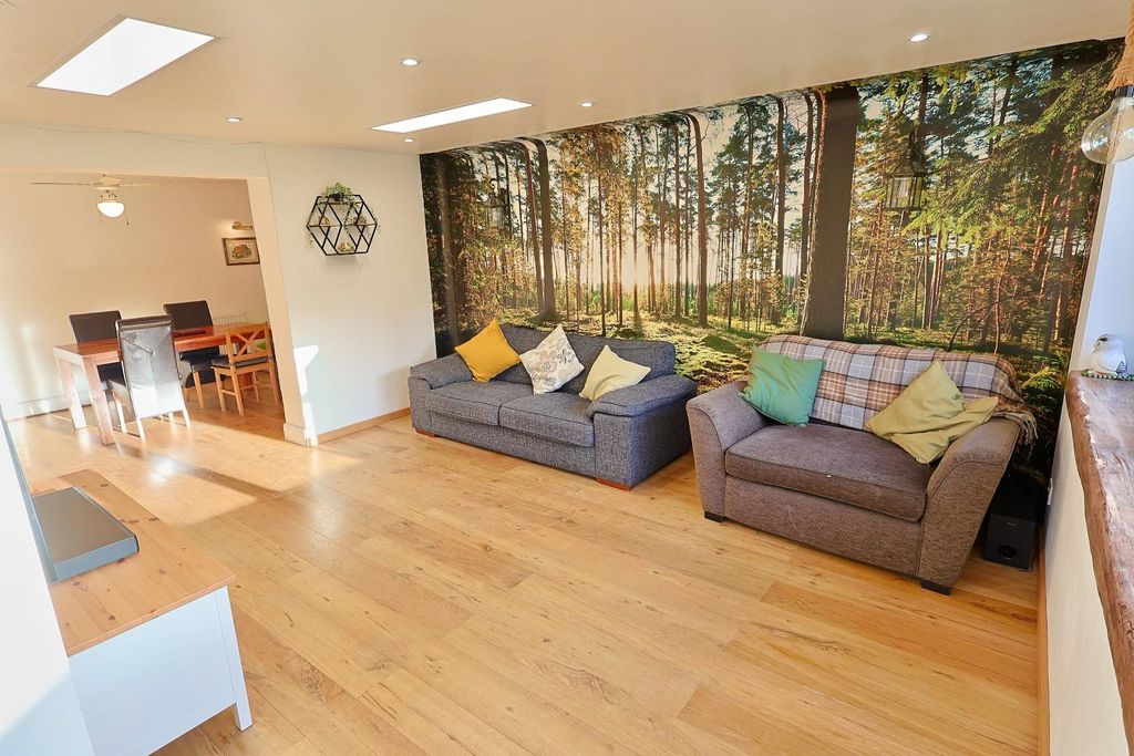 Property photo 2 of 18 Living Room