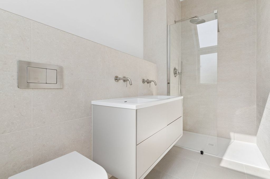 Additional image 21 of 4 bed detached house for saleKingsoak, Hitchin SG4