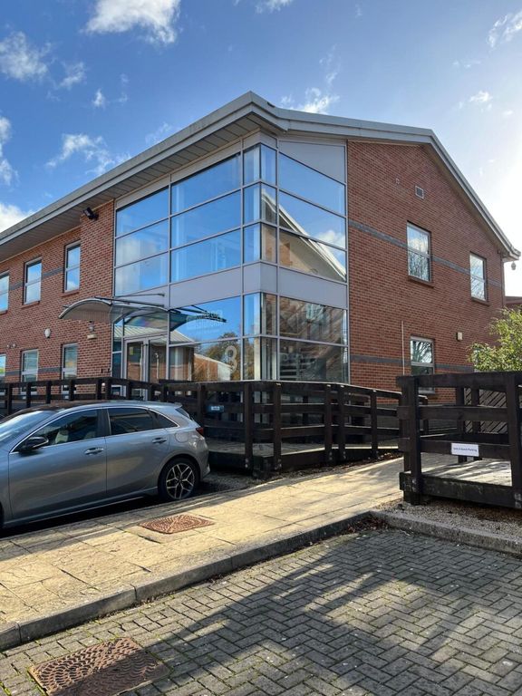 Property photo 1 of 4