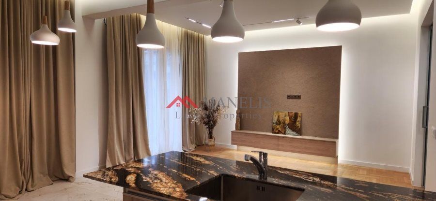 Property photo 1 of 14 (For Sale) Residential Apartment || Athens Center/Athens - 120 Sq.m, 3 Bedrooms, 950.000€