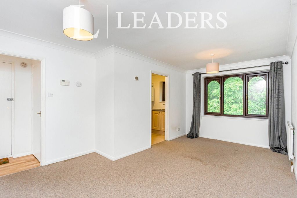 Property photo 3 of 10 Property Image