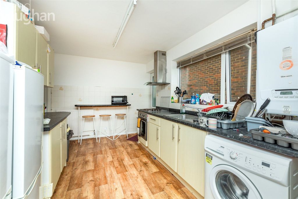 Property photo 1 of 10 Picture No. 17