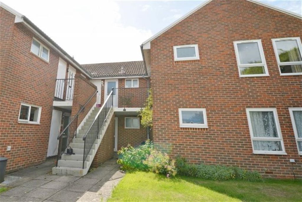 Property photo 1 of 5 (Main)