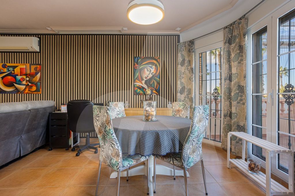 Property photo 2 of 45