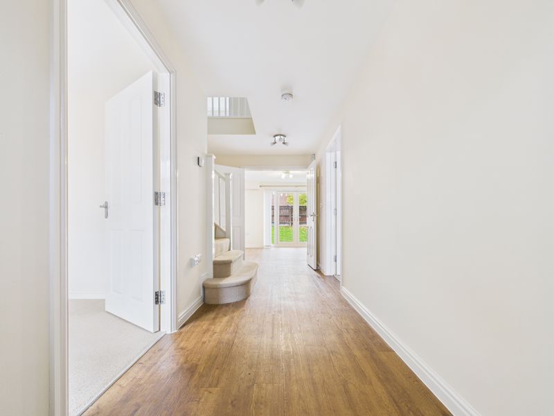 Property photo 3 of 20 Entrance