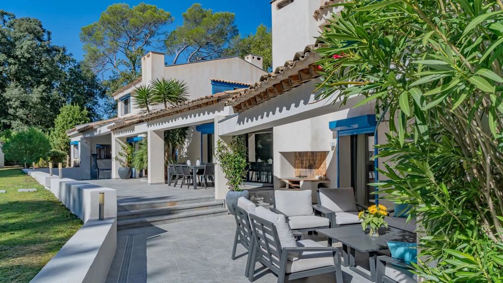 Property photo 3 of 19