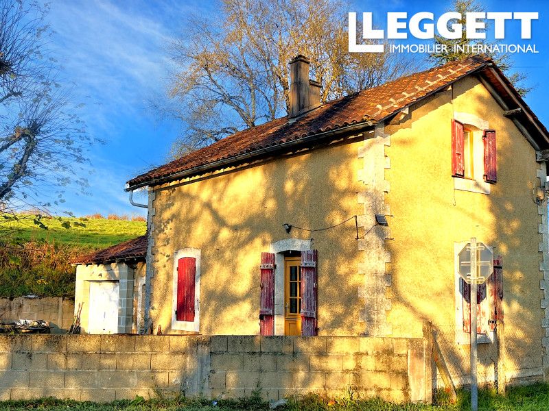 Property photo 2 of 10