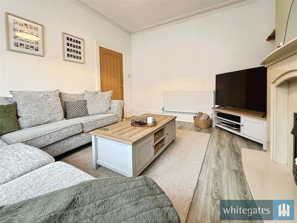 Property photo 3 of 31 Picture No. 34