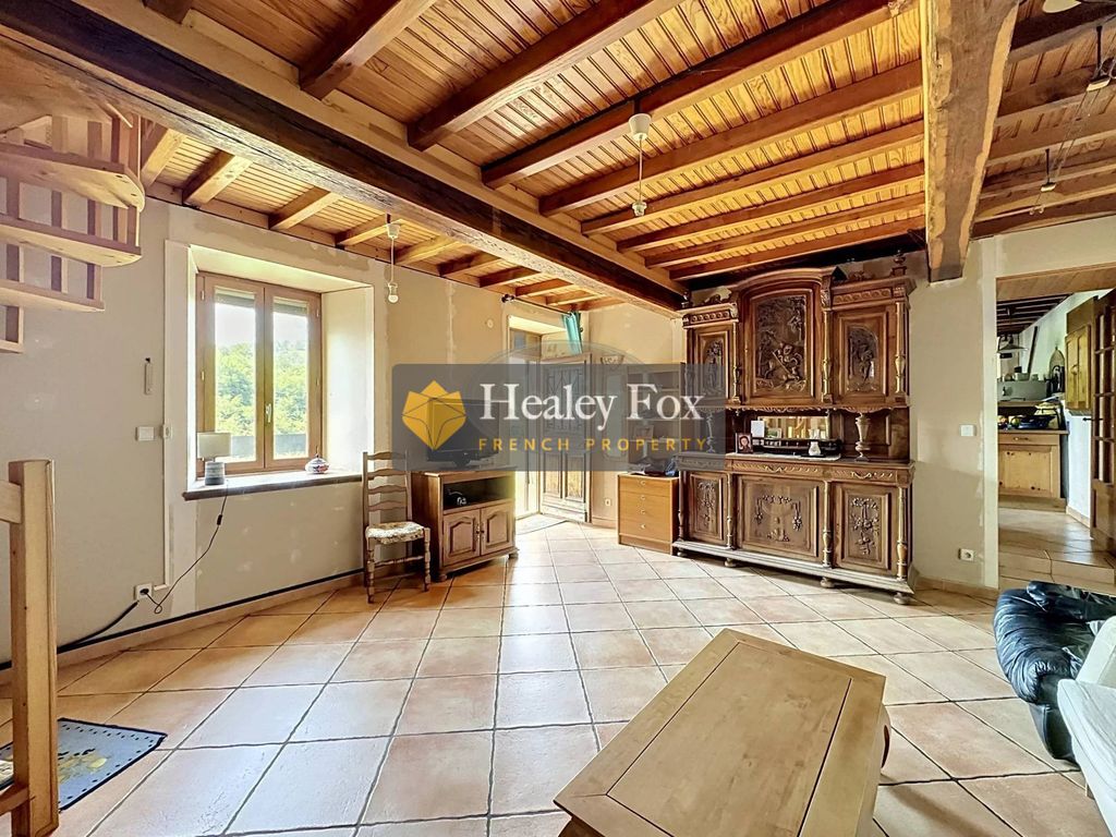 Property photo 3 of 27 78F717574A140B081270772133241B8c
