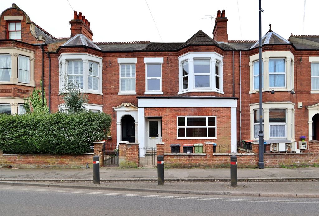Property photo 1 of 18 Picture No. 01