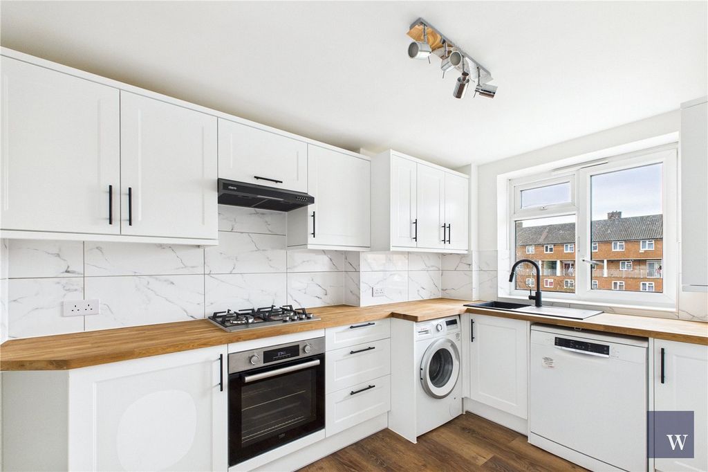 Property photo 2 of 8 Picture No. 02