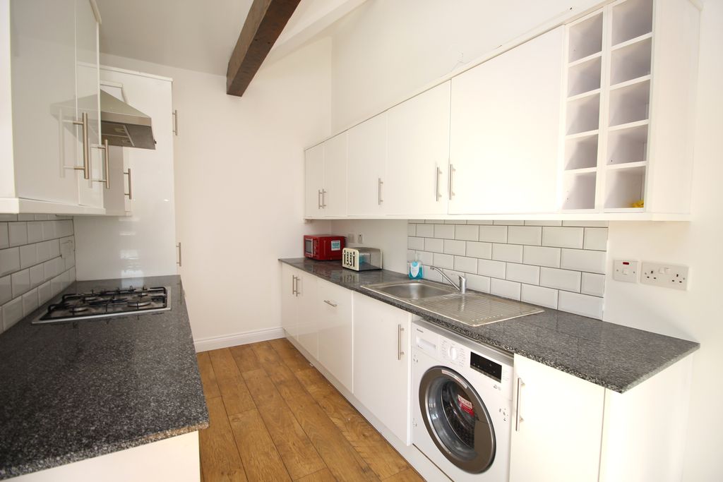 Property photo 3 of 7 Img_0412