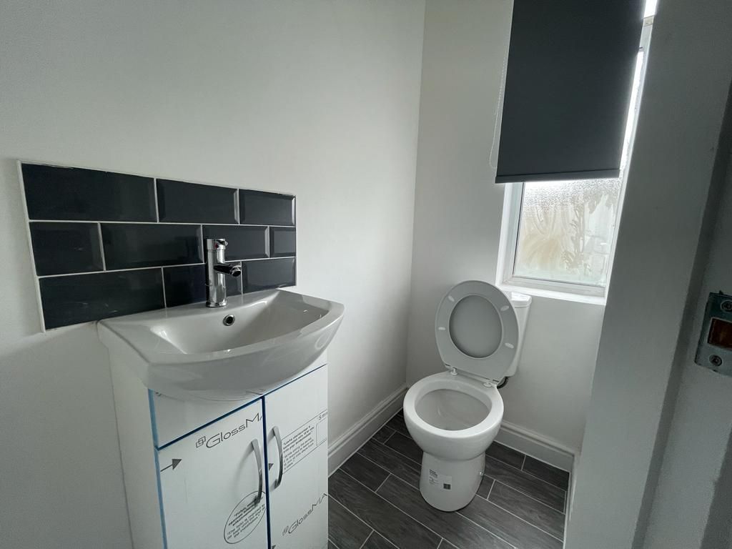 Property photo 2 of 4 Acb7F558-A496-42ee-A81A-136c5d75E6Ea.Jpg