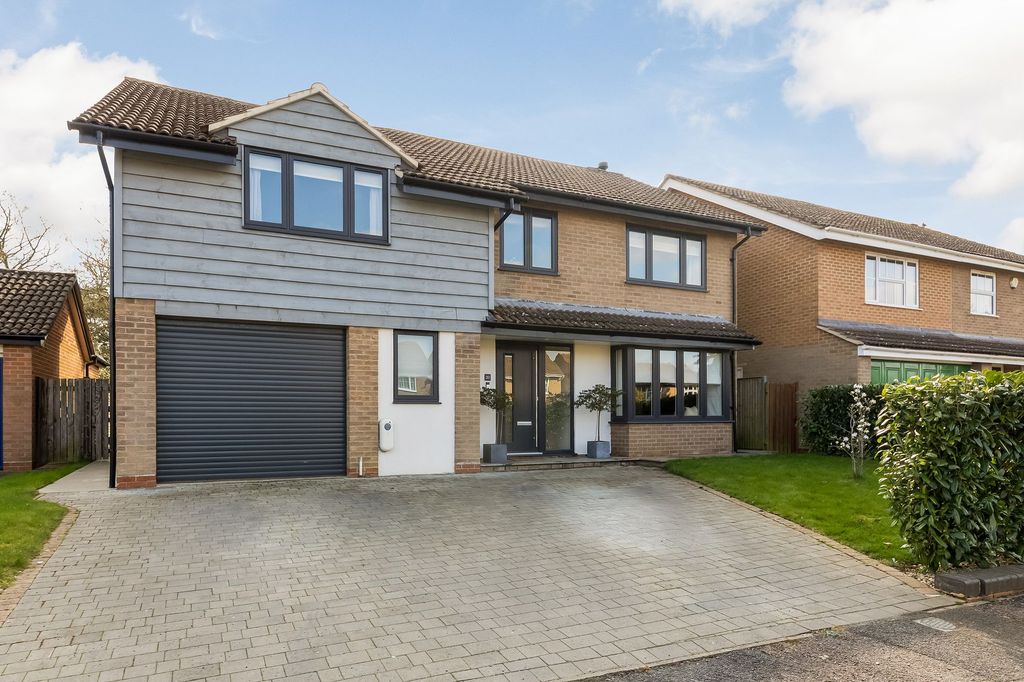 Property photo 1 of 31