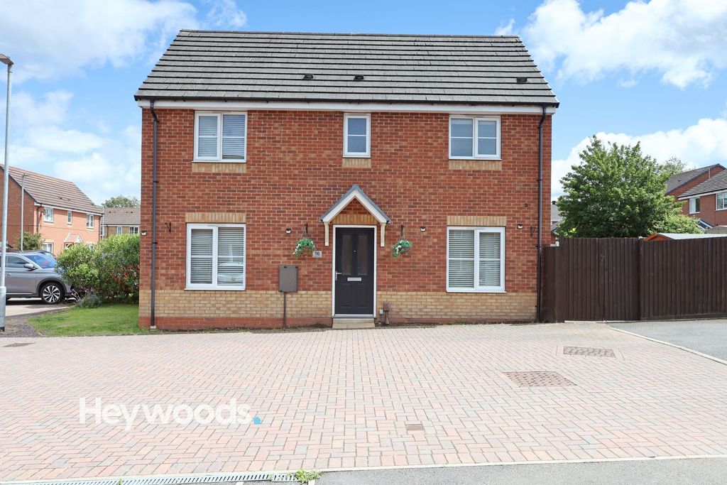 Property photo 1 of 42
