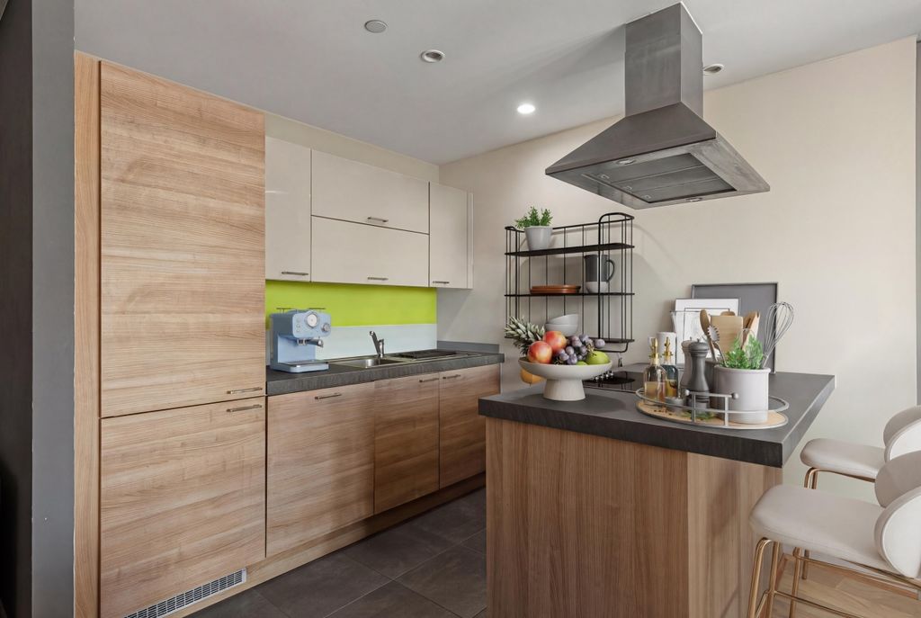 Property photo 2 of 9 Property_0534_094...