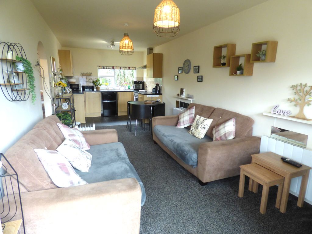 Property photo 2 of 12 Open Plan Lounge/Diner/Fitted Kitchen
