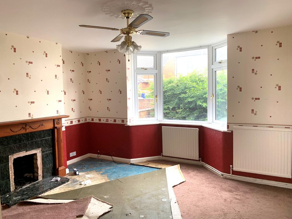 Property photo 3 of 11 Sands6